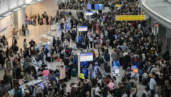 News 12 | Brooklyn | Enhanced role for immigration officers at US airports as shutdown frustrates travels and screeners