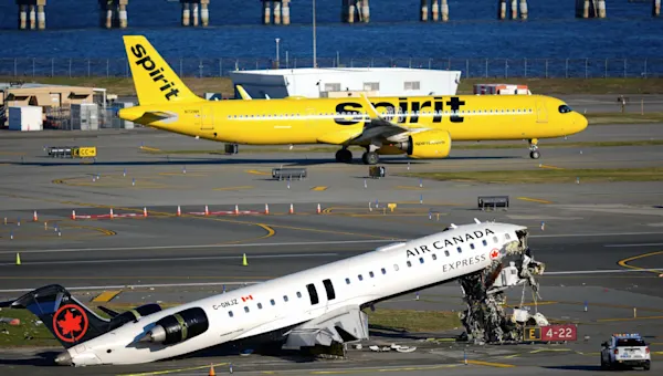 News 12 | Brooklyn | NTSB details final seconds before firetruck fatally collides with Air Canada jet