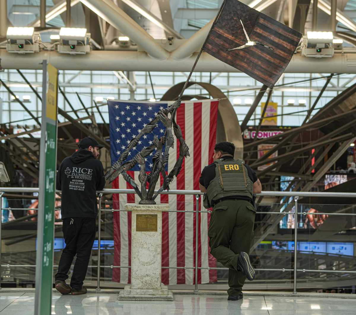 ICE agent at JFK Airport
