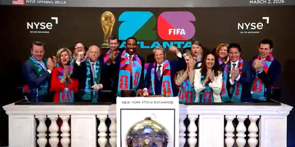 Kemp, Dickens ring opening bell at New York Stock Exchange ahead of World Cup