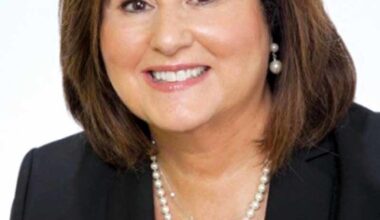 Manhasset Rotary Club to honor Mayor Donno at Mother-Daughter Brunch