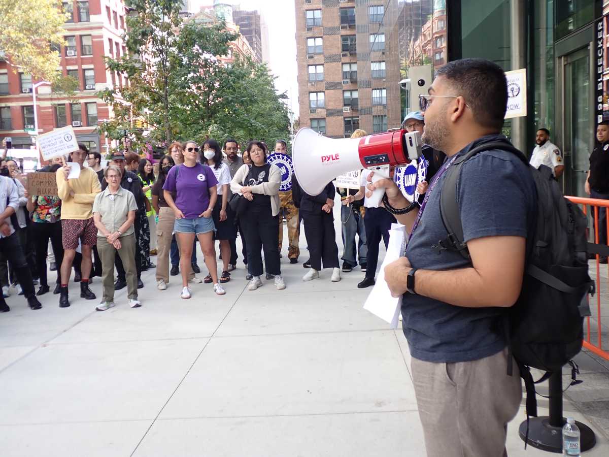 NYU professors to strike this month if contract agreements are not settled