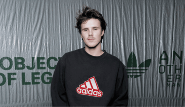 Cruz Beckham seemingly hits out at brother Brooklyn for 'breaking mama's heart' following family feud drama