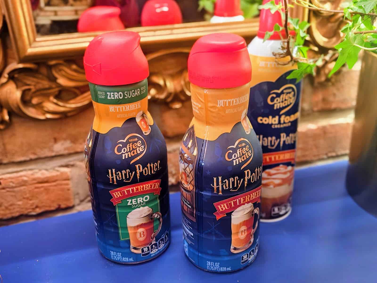 The new Harry Potter x Coffee-mate creamers take center stage at NYC's Butterbeer Café pop-up. ©Image Credit: GEEKSPIN