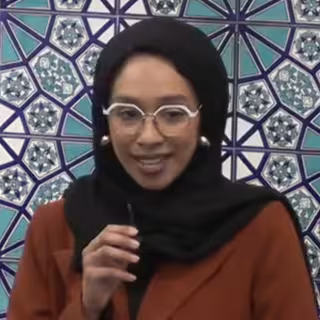 Congressional Primary Candidate Visits Iran-Linked Queens Mosque