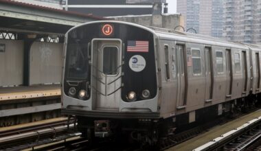 Group of teens suspected in unauthorized move of J train under Manhattan