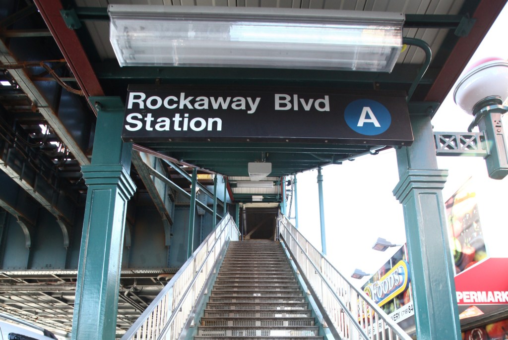 Man, 54, struck by A train, dragged along Queens subway platform