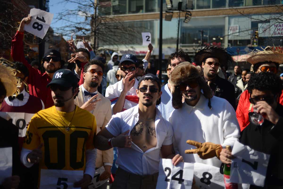 Bad Bunny lookalike contest brings energy back to the Hub – Bronx Times
