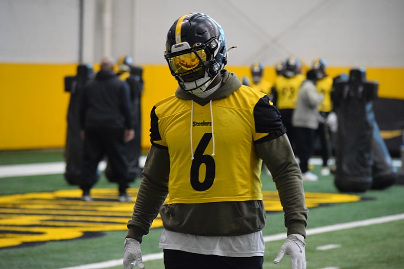 Pittsburgh Steelers ILB Patrick Queen