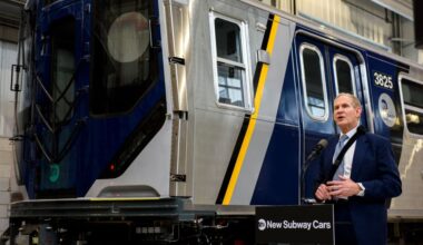 MTA seeking bids to replace oldest NYC subway cars on numbered lines