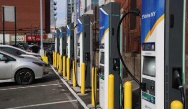 Flushing to receive first of 10 new public electric vehicle charging stations in NYC – QNS