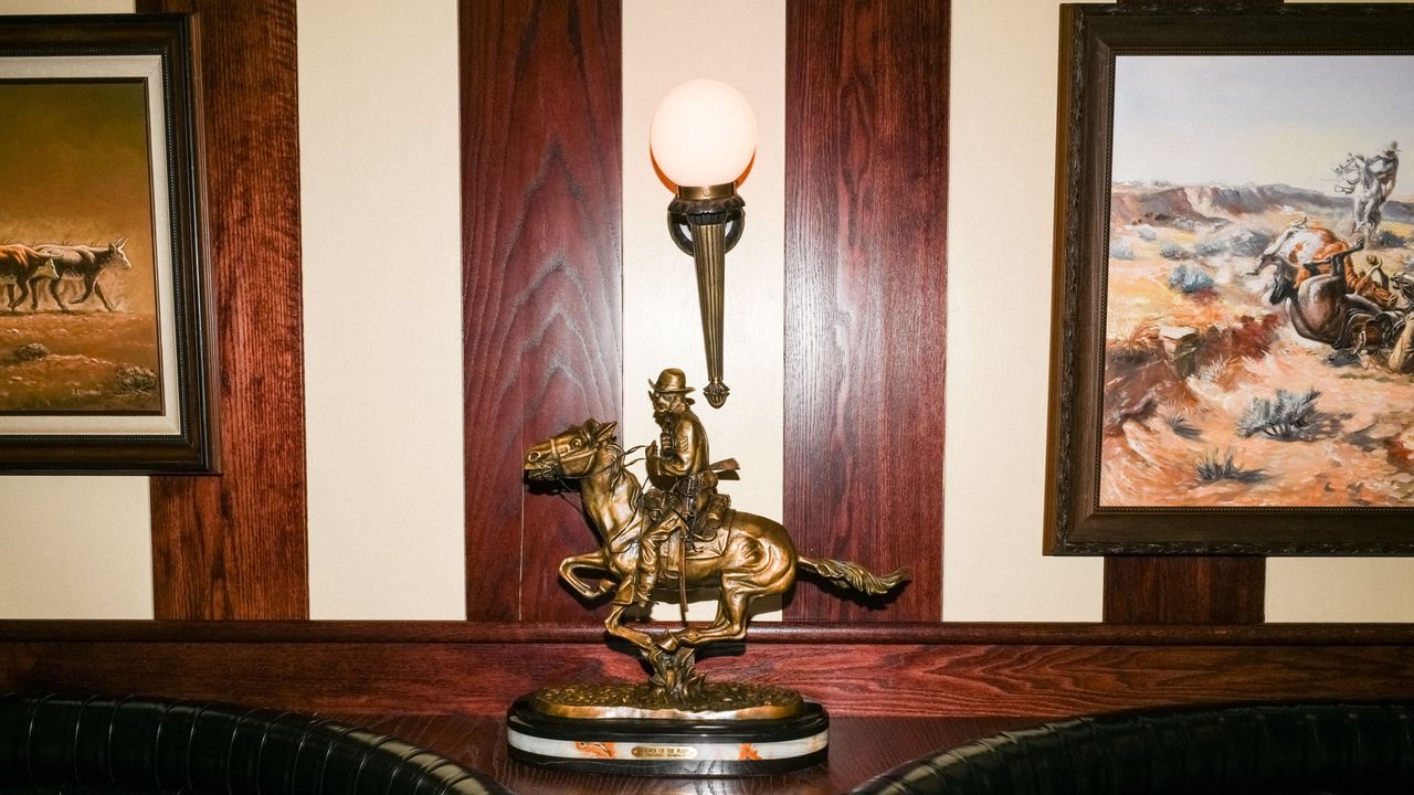 Restaurant Review: The Golden Steer