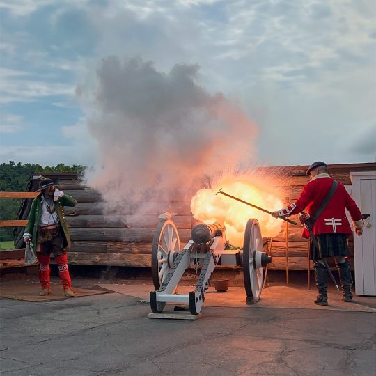 Fort William Henry cannon demonstration