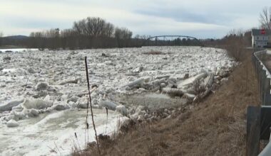 Thaw triggers ice jams, flood concerns in Vermont, New York