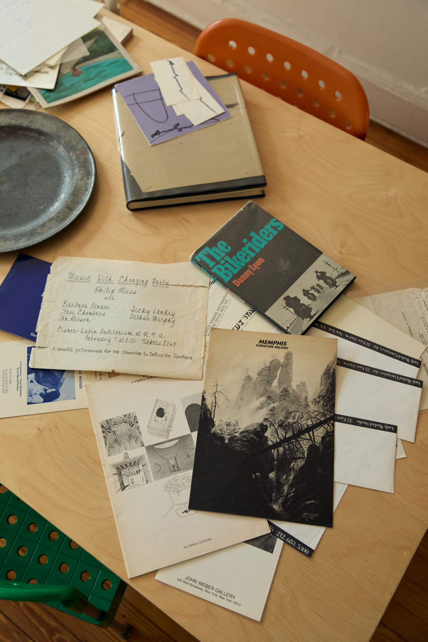 The paper and design object collection of Geoff Snack