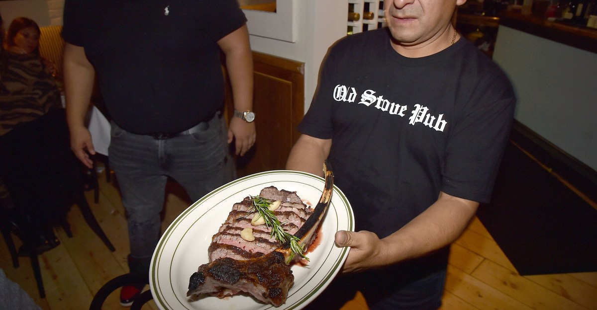 Fashion-y Hangout Jean’s Will Expand to the Hamptons