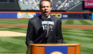 Howie Rose, the fans’ soundtrack of so many Mets summers, puts it in the books