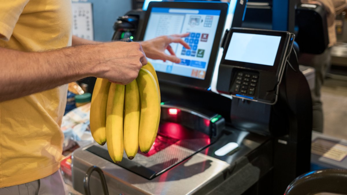 NYC grocery stores to restrict self-checkout limit under new bill – NBC New York