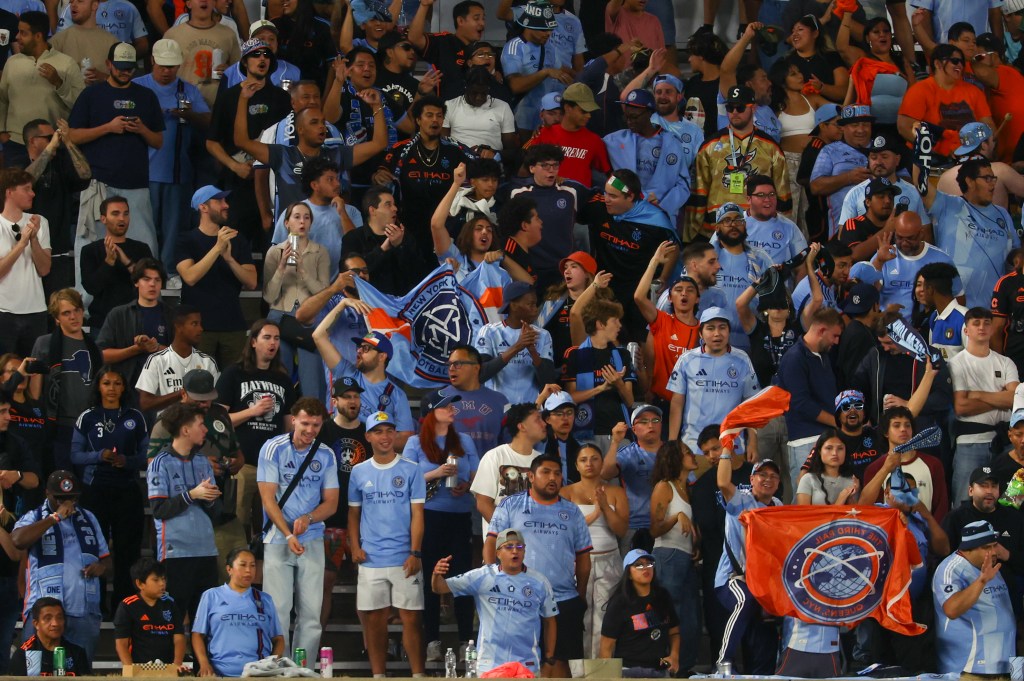 NYCFC fans