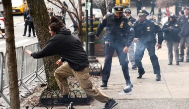 Israeli cafe, Mamdani targeted by far-right activists in NYC as counter-protesters throw 'ISIS-inspired' bomb