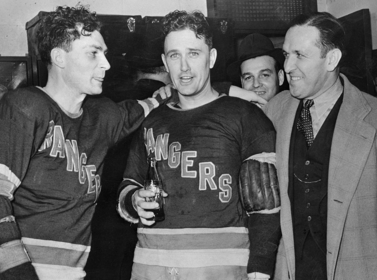 Remembering the 1940 Rangers: Frank Boucher takes over as coach for New York’s third title