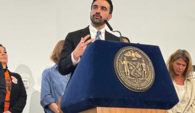 Hundreds of Bronx tenants air grievances at Mamdani Rental Ripoff hearing – Bronx Times