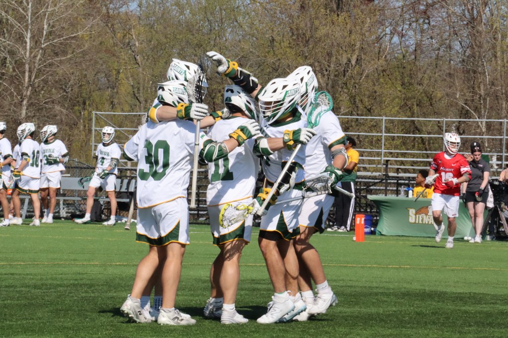 Olmstead powers Siena past Manhattan – Troy Record