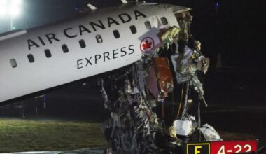 Newark Airport Braces for Surge as Deadly Crash Shuts Down LaGuardia