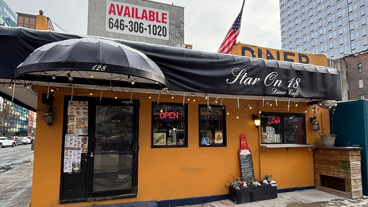Star On 18 Diner and Café announced it will close after nearly 25 years in Manhattan’s Chelsea neighborhood. (Spectrum News NY1/Atlan Hassard)