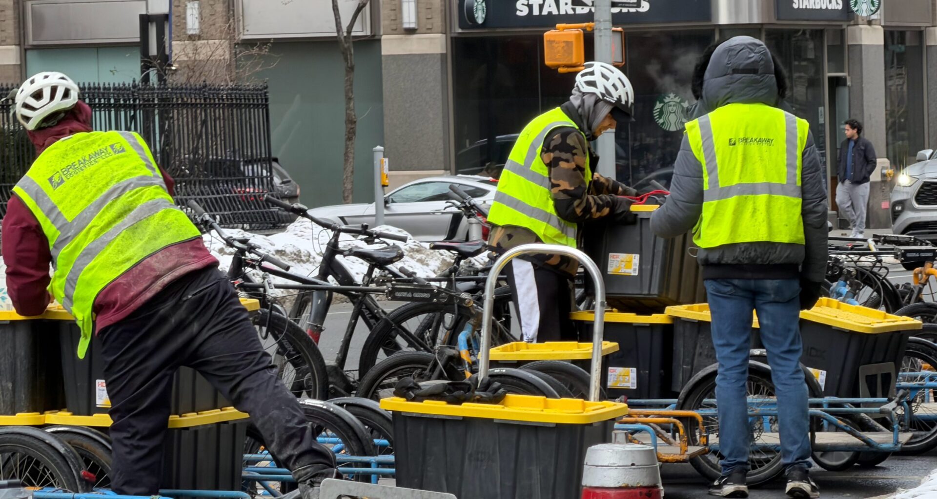 We Say We Love Small Businesses — So Why are the Chains Always Packed?