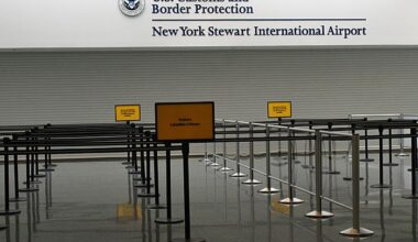 Assemblyman stunned no flights diverted to Stewart from LaGuardia after fatal runway crash