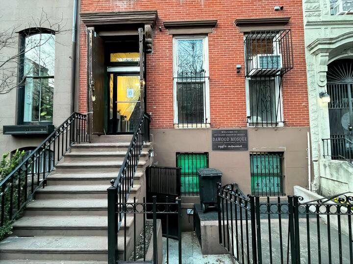 Historic Brooklyn mosque smeared with unknown substance in possible hate crime