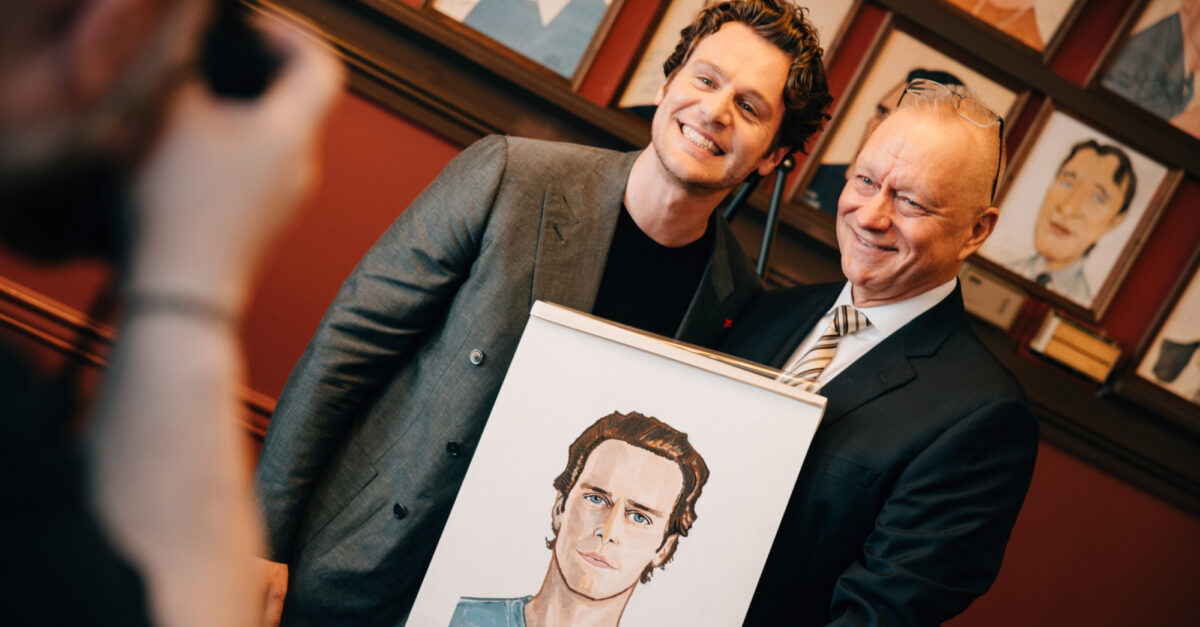 Theatrical Eatery Sardi's Sold to The Shubert Organization