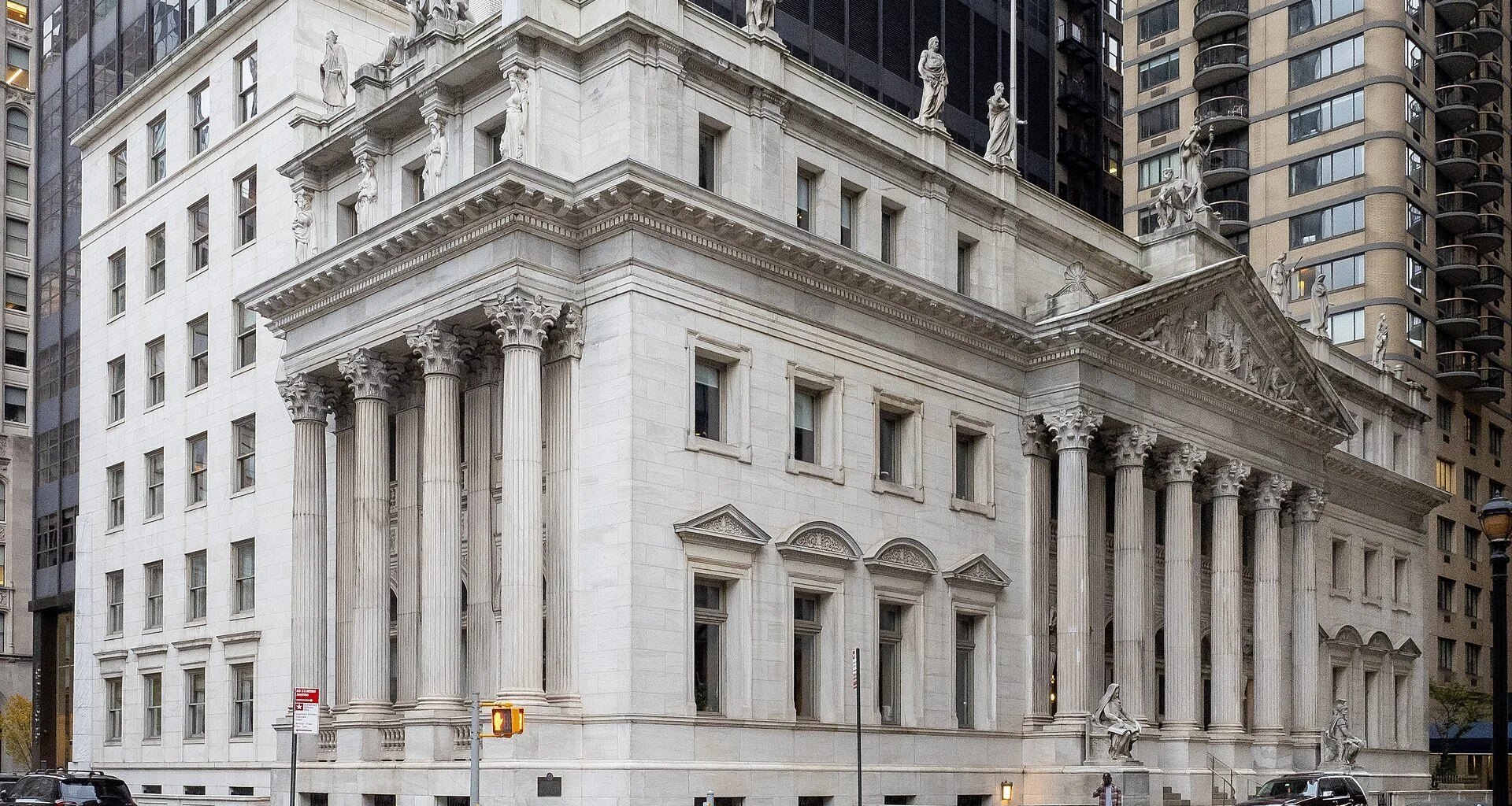 Courts dismiss mandatory judicial retirement lawsuit — Queens Daily Eagle