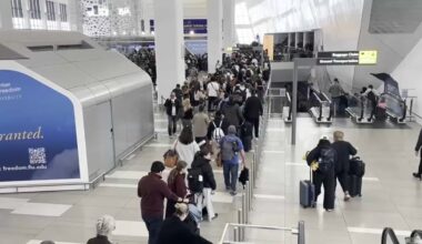 Pres. Trump to send ICE agents to airports starting Monday – NBC New York