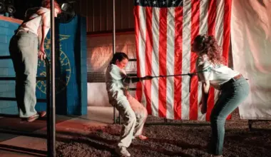 Review: In Calf Scramble, Teen Angst Meets the Future Farmers of America