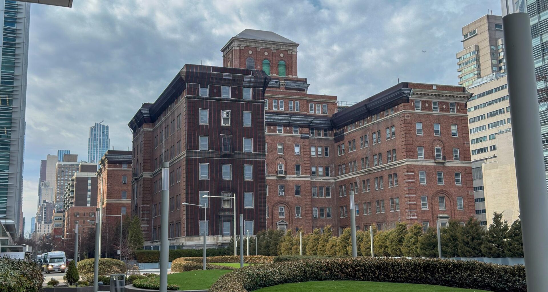 Mamdani to close the Bellevue men’s shelter in Manhattan, citing disrepair