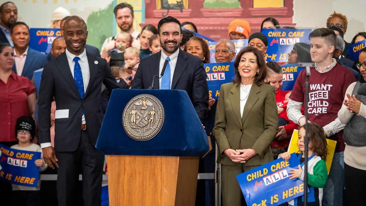 Mayor Zohran Kwame Mamdani and Governor Kathy Hochul announce the first four communities that will receive free 2-K seats this fall. Sugar Hill Children's Museum of Art & Storytelling, Manhattan. Tuesday, March 3, 2026. Credit: Ed Reed/Mayoral Photography Office.