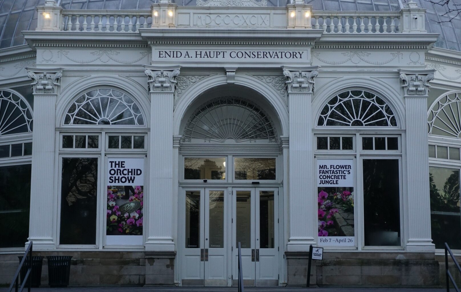 Mr. Flower Fantastic creates true ‘Concrete Jungle’ display of NYC