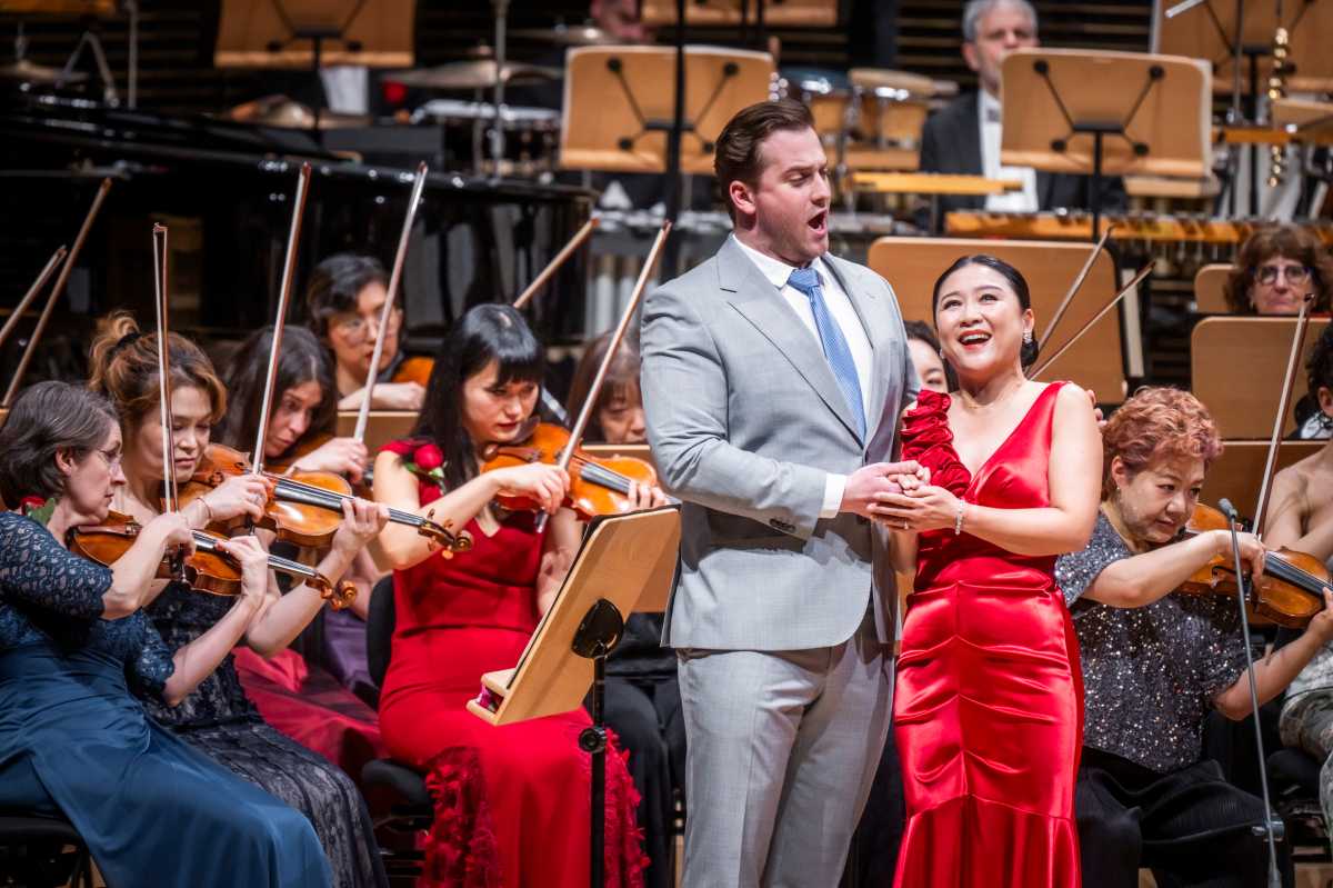 Long Yu conducts the New York Philharmonic celebrating Lunar New Year at David Geffen Hall, 2/25/2026. Photo by Chris Lee