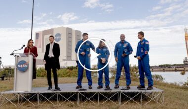 Astronauts Prepare for Artemis II Moon Mission