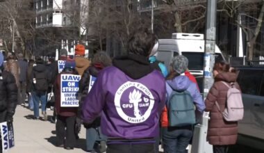 NYU staff on strike