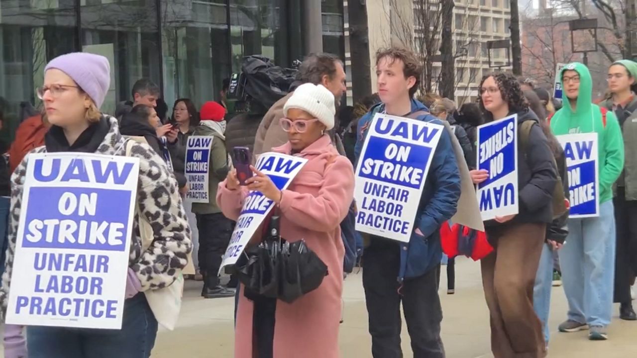 NYU staff on strike