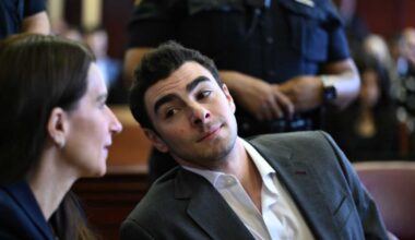 Mangione, Manhattan DA release dueling arguments prior to evidence suppression decision