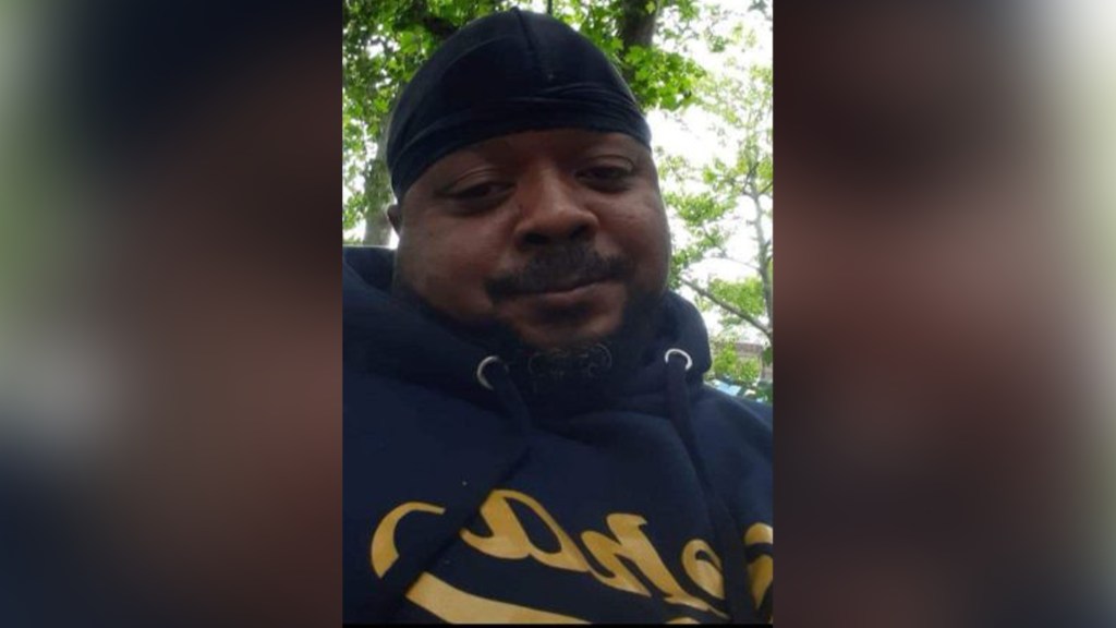 Accused gangmember arrested for 2022 Bronx playground shooting death of NYCHA worker