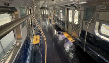 No more orange seats? MTA to get new subway cars on these lines – NBC New York