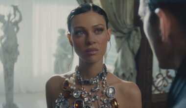 The Beauty, Beautiful Betrayal, Season 1, Episode 11, Nicola Peltz Beckham as Franny 2.