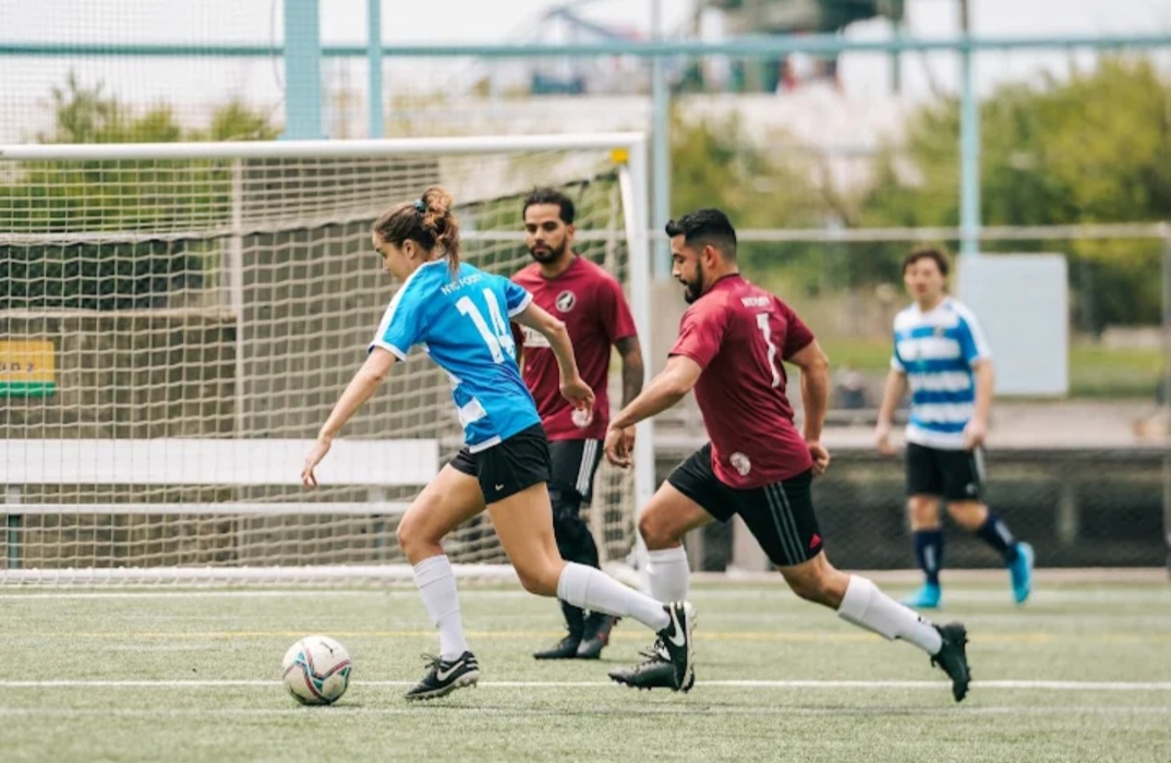 a guide to western Queens adult sport leagues