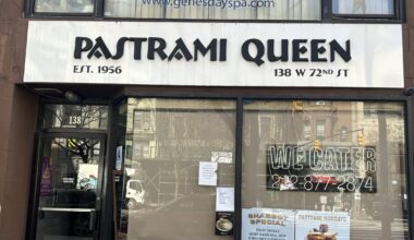Pastrami Queen; Aves/DongLai Pavillion; Effy's Cafe; M.M. LaFleur; The UPS Store; Pho Broadway; Texas Rotisserie & Grill; School of Math