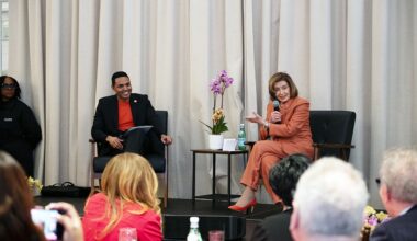 Torres Hosts Nancy Pelosi at NYBG at Women’s History Month Celebration